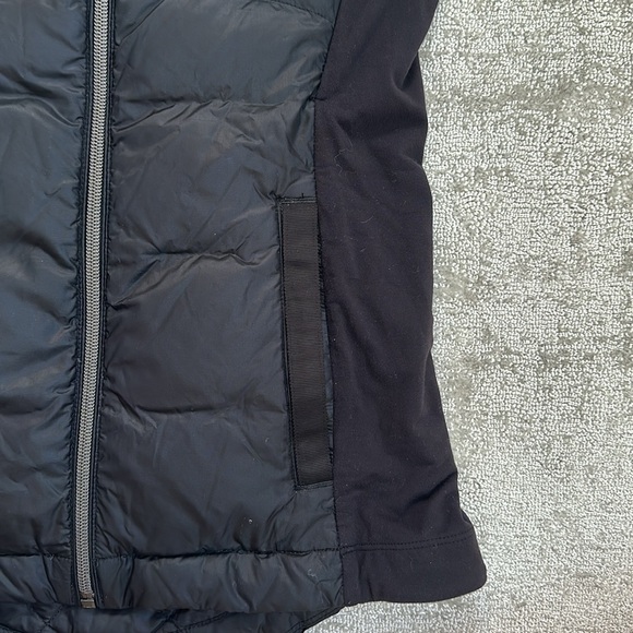 Lululemon Puffer Jacket - Picture 4 of 4